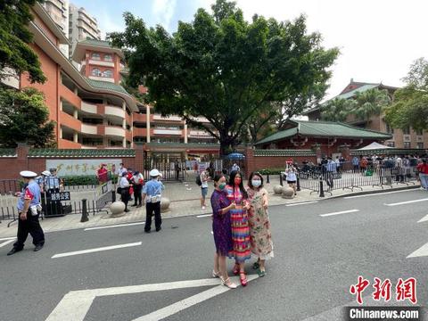 广州疫情下的高考：考生积极备考，各方全力保障考试顺利